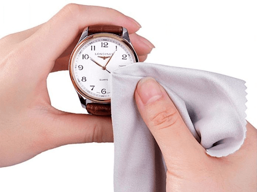 Mách bạn 9 cách bảo quản đồng hồ đeo tay đúng cách